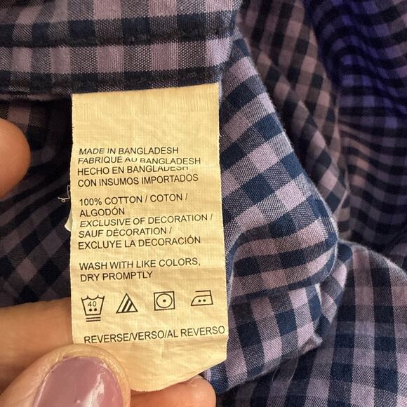 Izod Mens Size Medium Button Down Long Sleeve Shirt Casual Office Work Staple - Picture 8 of 13